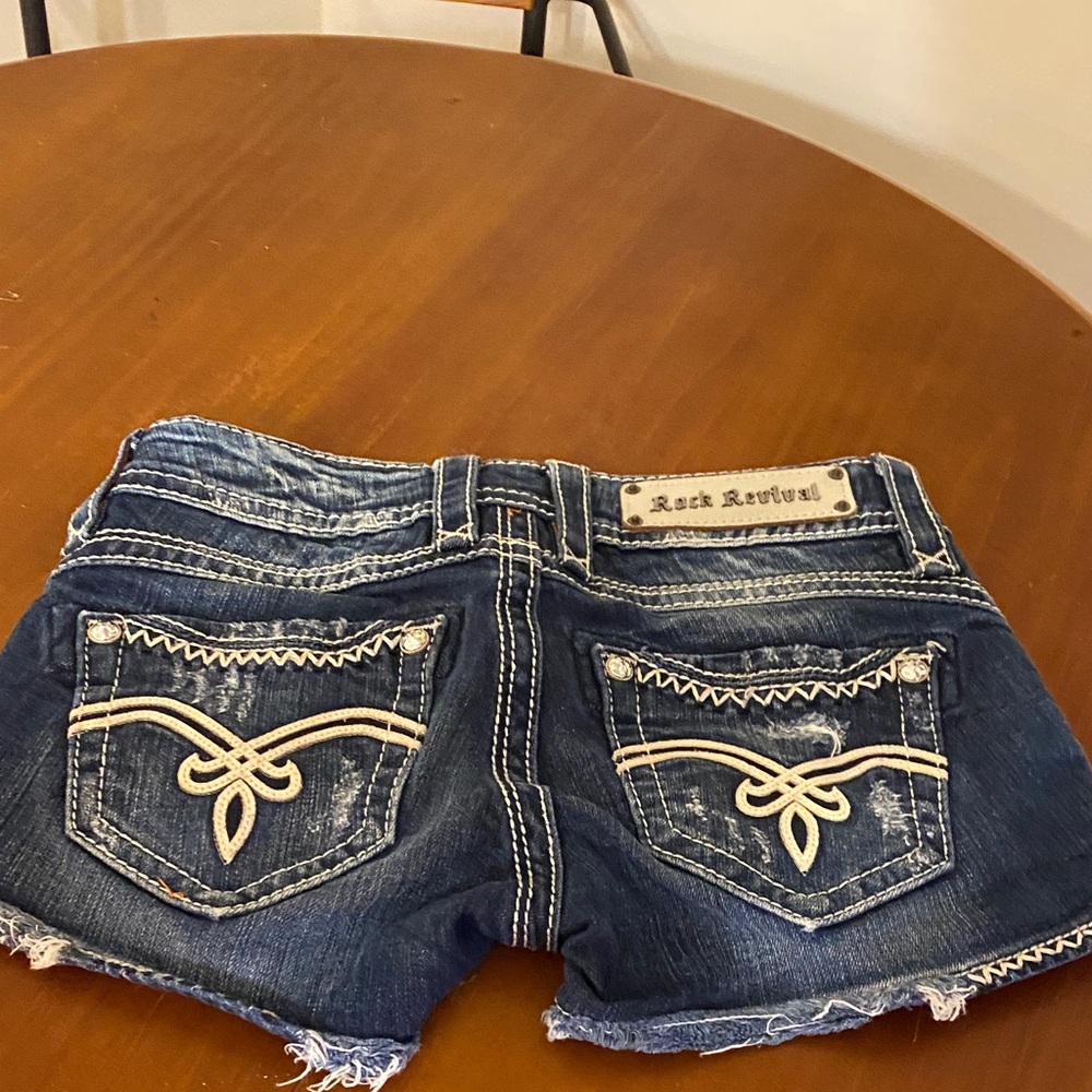 Rock Revival Distressed Blue Jean Shorts - Picture 3 of 4